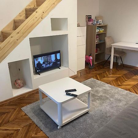 Gogolove Cozy Apartment Budapesta Exterior foto
